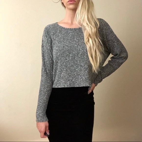 ⚡️SALE [Topshop] Cropped Sweater - Picture 2 of 7